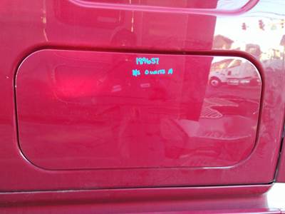 Freightliner Cascadia 125 Left Sleeper Door