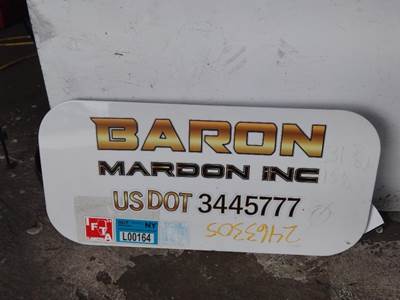 Freightliner Cascadia 125 Left Sleeper Door