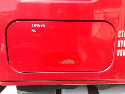 Freightliner Cascadia 125 Right Sleeper Door