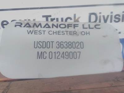 Freightliner Cascadia 125 Left Sleeper Door