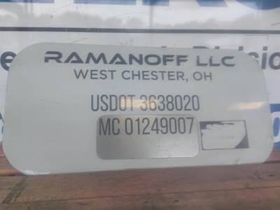 Freightliner Cascadia 125 Right Sleeper Door