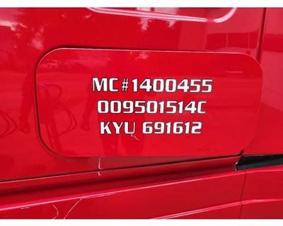 Freightliner Cascadia 125 Left Sleeper Door