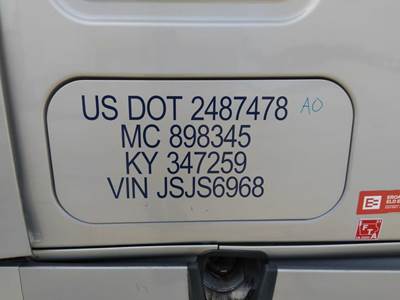 Freightliner Cascadia 126 Right Sleeper Door