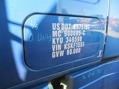 Freightliner Cascadia 126 Left Sleeper Door