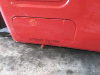 Freightliner Cascadia 126 Right Sleeper Door