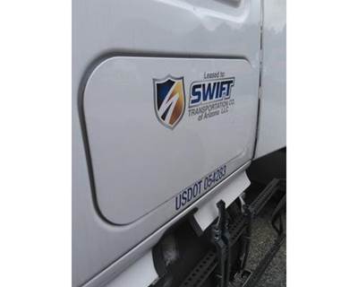 Freightliner Cascadia 126 Left Sleeper Door