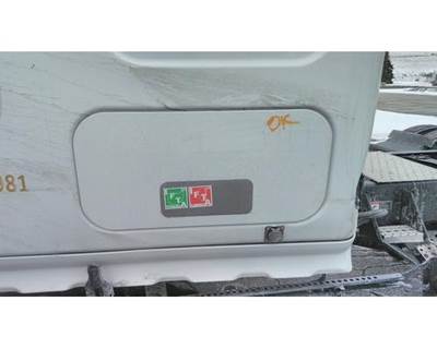 Freightliner Cascadia 126 Left Sleeper Door