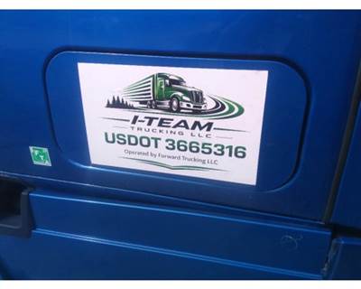 Freightliner Cascadia 126 Left Sleeper Door