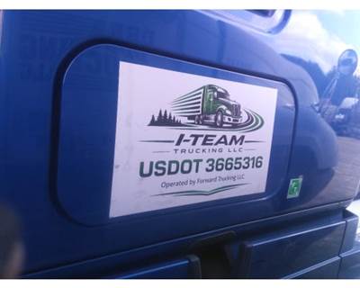 Freightliner Cascadia 126 Right Sleeper Door
