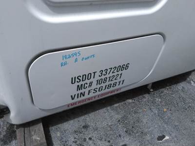 Freightliner Cascadia Evolution Right Sleeper Door