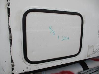 Freightliner Columbia 120 Right Sleeper Door
