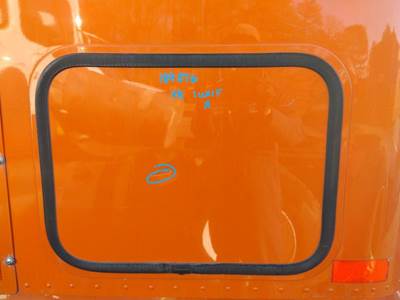 Freightliner Columbia 120 Right Sleeper Door