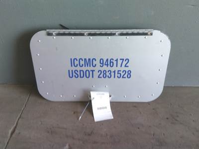 International 9400i Left Sleeper Door