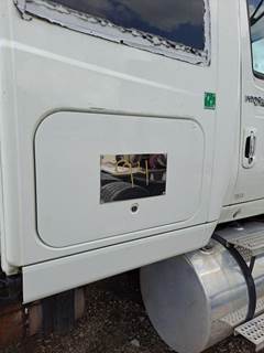 International ProStar Right Sleeper Door for a International PROSTAR 125