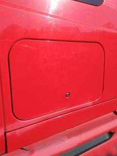 International ProStar Right Sleeper Door for a International PROSTAR 122