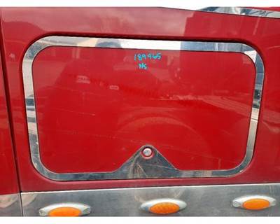 International ProStar Right Sleeper Door for a International PROSTAR 122