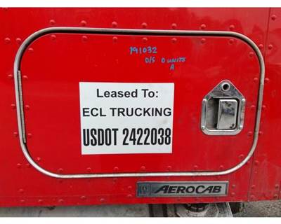 Kenworth T600B Left Sleeper Door