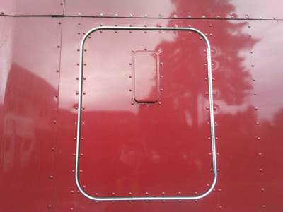 Kenworth T660 Right Sleeper Door