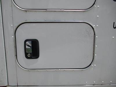 Kenworth T680 Right Sleeper Door