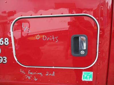 Kenworth T680 Left Sleeper Door