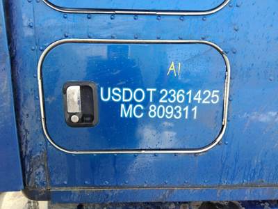 Kenworth T680 Right Sleeper Door