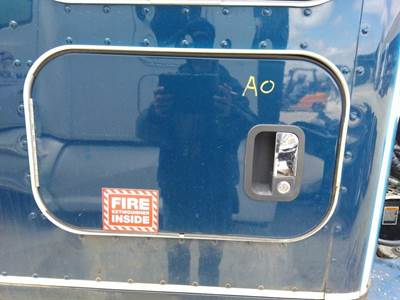 Kenworth T680 Left Sleeper Door