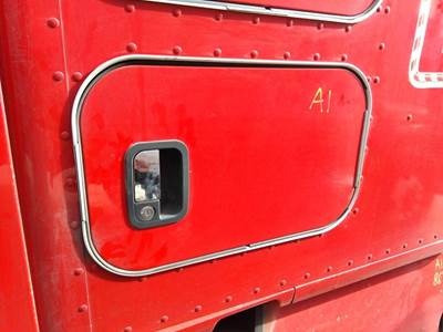 Kenworth T680 Right Sleeper Door