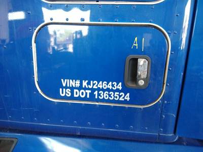 Kenworth T680 Left Sleeper Door