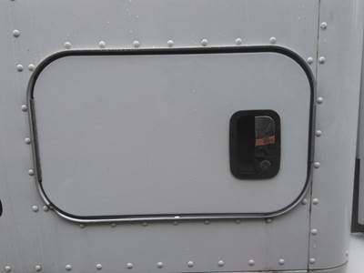 Kenworth T680 Left Sleeper Door
