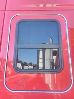 Kenworth T680 Right Sleeper Door