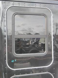 Kenworth T680 Right Sleeper Door