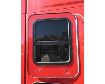 Kenworth T680 Right Sleeper Door