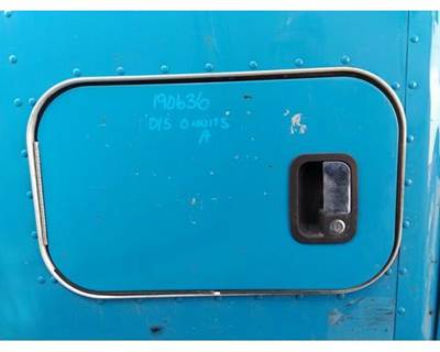 Kenworth T680 Left Sleeper Door