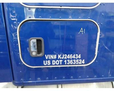 Kenworth T680 Right Sleeper Door