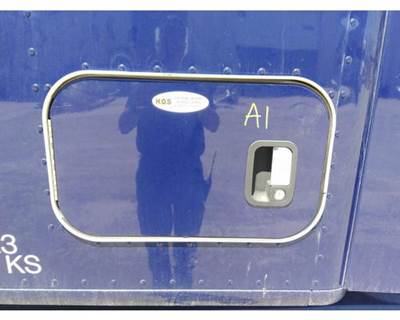 Kenworth T680 Left Sleeper Door