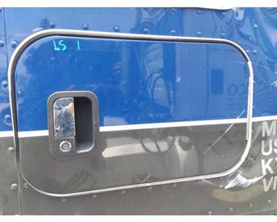 Kenworth T680 Right Sleeper Door