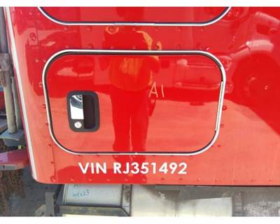 Kenworth T680 Right Sleeper Door