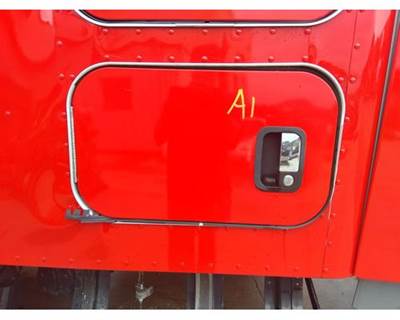 Kenworth T680 Left Sleeper Door