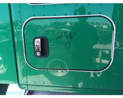Kenworth T680 Right Sleeper Door
