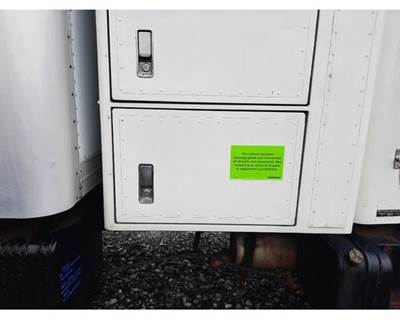 Peterbilt 330 Right Sleeper Door
