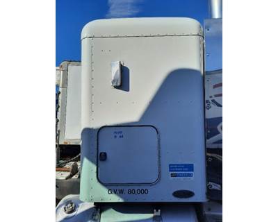 Peterbilt 386 Right Sleeper Door