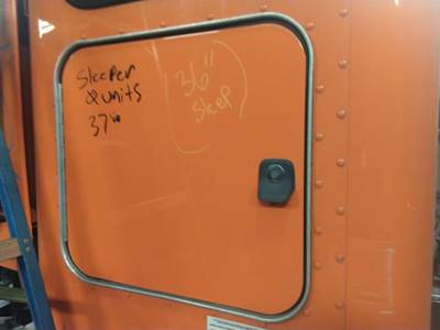 Peterbilt 579 Left Sleeper Door