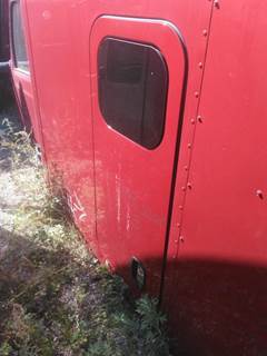 Peterbilt 579 Left Sleeper Door