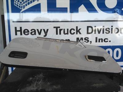 Peterbilt 579 Left Sleeper Door