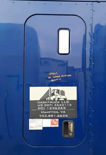 Peterbilt 579 Left Sleeper Door