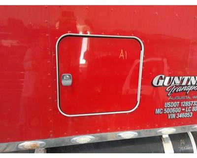 Peterbilt 579 Right Sleeper Door