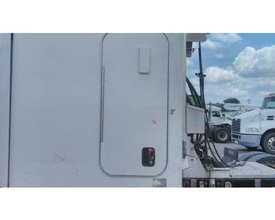 Peterbilt 579 Left Sleeper Door