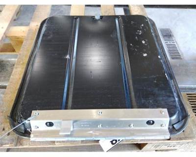 Peterbilt 579 Right Sleeper Door