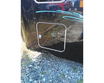 Peterbilt 579 Right Sleeper Door