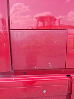 Volvo VNL Right Sleeper Door